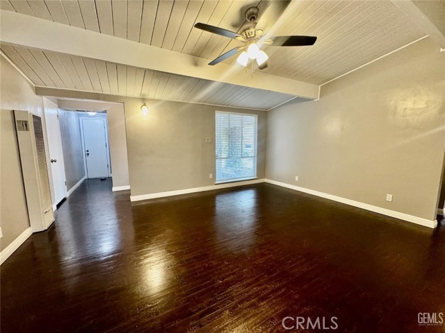 Detail Gallery Image 7 of 22 For 9 Dunlap, Bakersfield,  CA 93309 - 4 Beds | 2 Baths