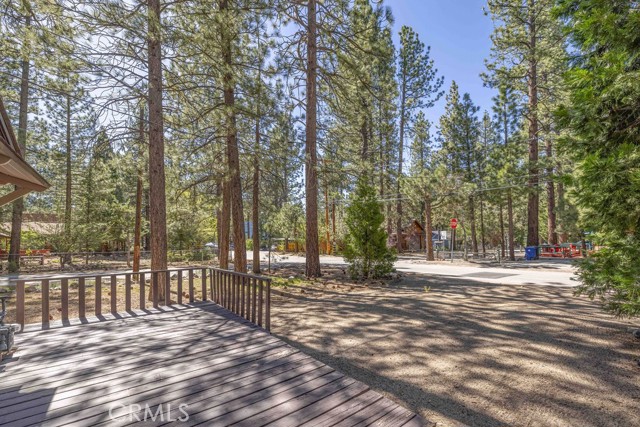 Detail Gallery Image 4 of 25 For 928 W Rainbow Bld, Big Bear City,  CA 92314 - 2 Beds | 1 Baths