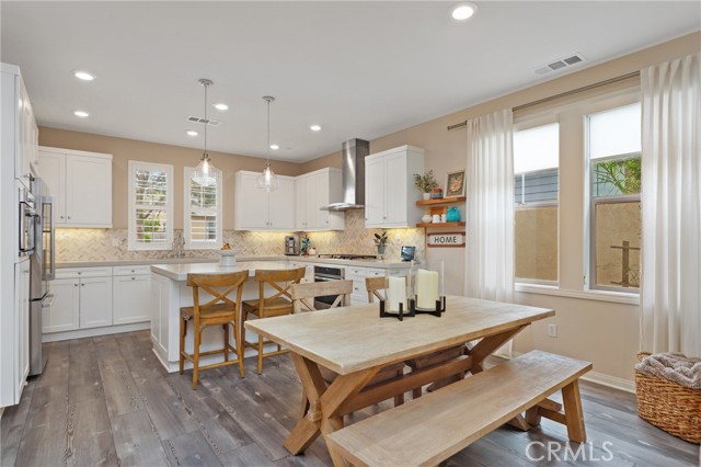 Detail Gallery Image 6 of 59 For 30 Ocaso St, Rancho Mission Viejo,  CA 92694 - 3 Beds | 3/1 Baths