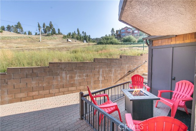 Detail Gallery Image 6 of 53 For 1377 Club View Dr #18,  Big Bear Lake,  CA 92315 - 3 Beds | 2/1 Baths