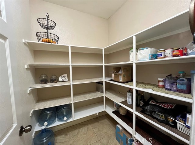 10072 Berkshire Drive, Jurupa Valley CA: https://media.crmls.org/medias/15ca725e-84aa-457e-a273-f3fa5b1c961c.jpg