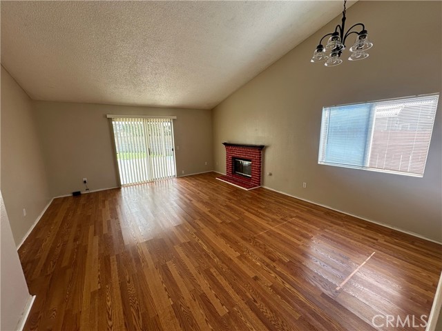 Detail Gallery Image 6 of 11 For 122 Plymoth, San Bernardino,  CA 92408 - 4 Beds | 2 Baths