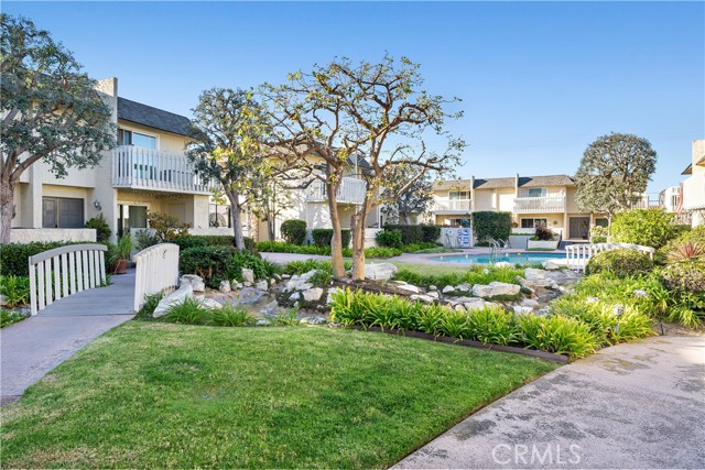 1200 Opal Street, Redondo Beach, California 90277, 2 Bedrooms Bedrooms, ,2 BathroomsBathrooms,Residential,Sold,Opal,SB21231367
