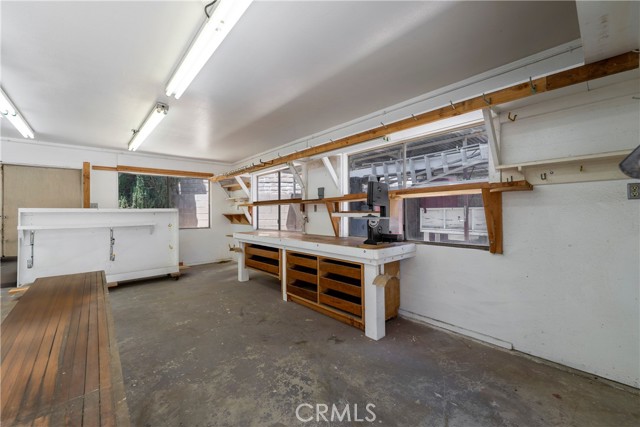 5347 E Bergh Drive, Anaheim Hills CA: https://media.crmls.org/medias/15cd1c12-21d8-4a77-ba0b-7264d6b220ae.jpg