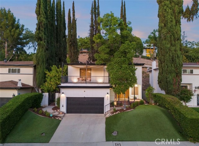 4944 Don Pio Drive, Woodland Hills CA: https://media.crmls.org/medias/15cd3d5e-9593-40fa-a199-23452151d352.jpg