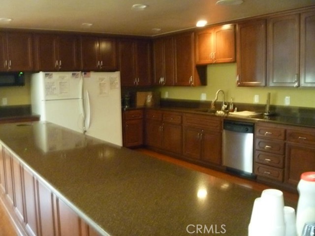 Detail Gallery Image 25 of 37 For 655 Wood Lake Dr #190,  Brea,  CA 92821 - 2 Beds | 2 Baths