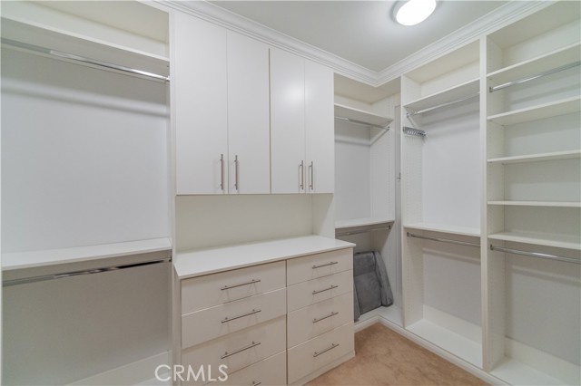 51 Thoroughbred, Irvine CA: https://media.crmls.org/medias/15cf1220-e179-4eb9-80f3-7843f2171b97.jpg
