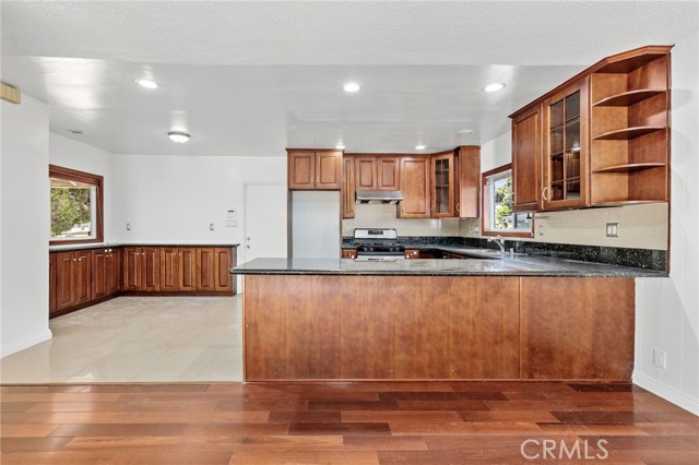 Detail Gallery Image 14 of 48 For 1938 Avenida Estudiante, Rancho Palos Verdes,  CA 90275 - 4 Beds | 2 Baths