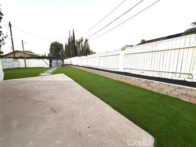 Detail Gallery Image 19 of 21 For 17965 Wellington, Tustin,  CA 92780 - 3 Beds | 2 Baths