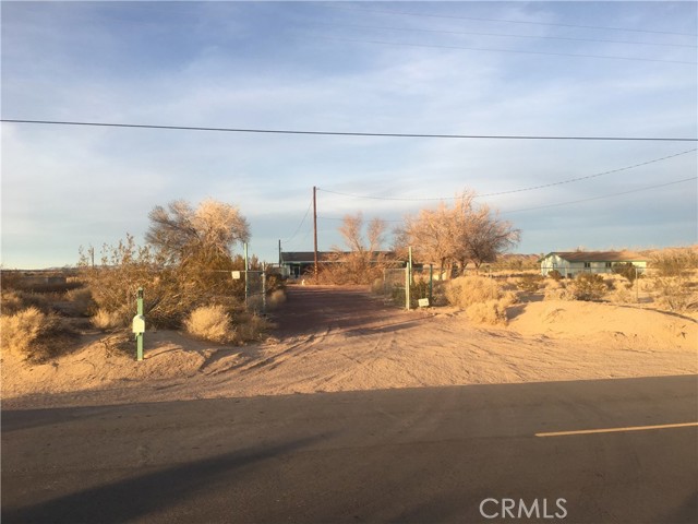 48856 Silver Valley Road, Newberry Springs, California 92365, 3 Bedrooms Bedrooms, ,2 BathroomsBathrooms,Residential,For Sale,48856 Silver Valley Road,CREV24034592