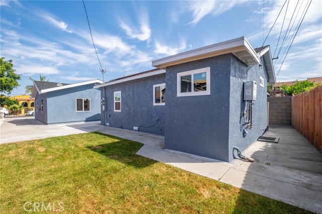 Detail Gallery Image 34 of 38 For 2146 E Lucien, Compton,  CA 90222 - 3 Beds | 2 Baths