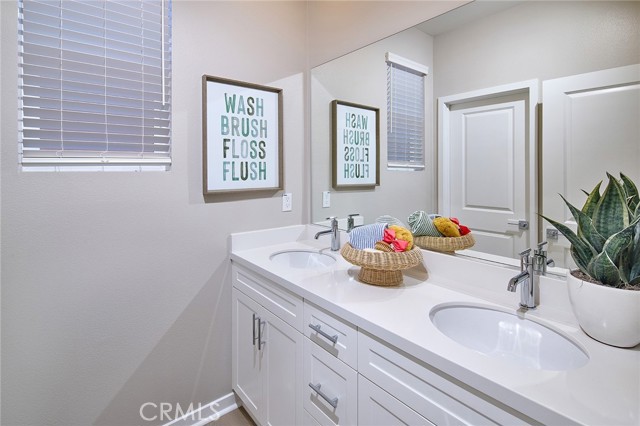 Image 14 of 22 For 12716 Rosemount Rd