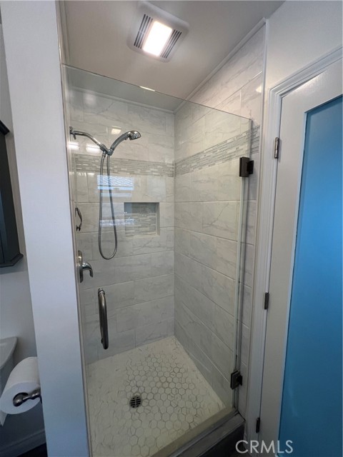 Detail Gallery Image 8 of 9 For 16912 Canyon, Huntington Beach,  CA 92649 - 2 Beds | 2 Baths