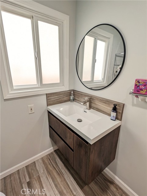 Detail Gallery Image 16 of 24 For 2746 Thurman Ave, Los Angeles,  CA 90016 - 3 Beds | 2 Baths