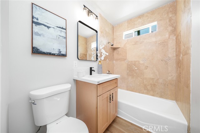 15618 Loukelton Street, La Puente CA: https://media.crmls.org/medias/15d443bf-0d08-4c21-bd04-f261fdd3766b.jpg