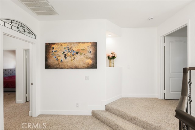 Detail Gallery Image 19 of 51 For 2421 E 16th #1,  Newport Beach,  CA 92663 - 4 Beds | 2/1 Baths