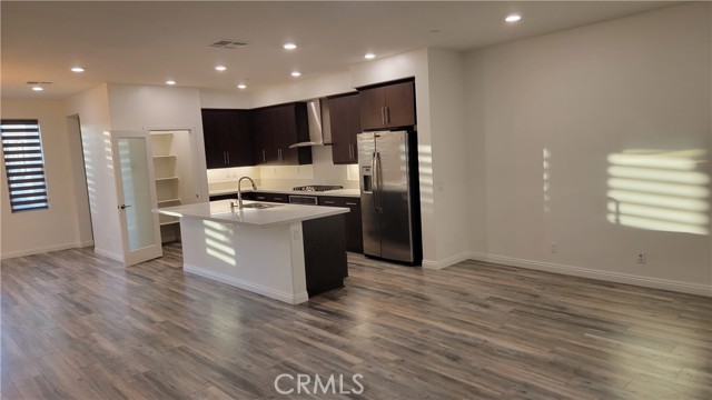 Detail Gallery Image 7 of 28 For 112 Acamar, Irvine,  CA 92618 - 3 Beds | 3/1 Baths