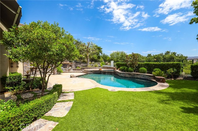 Detail Gallery Image 6 of 25 For 2 Lafayette Lane, Coto de Caza,  CA 92679 - 5 Beds | 4/1 Baths