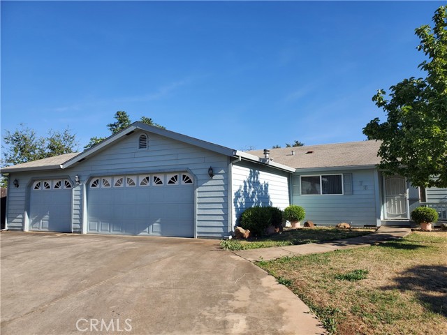 76 Orchardcrest Drive, Oroville CA: https://media.crmls.org/medias/15d5bae2-7886-43e3-9dad-057185d6e3fc.jpg