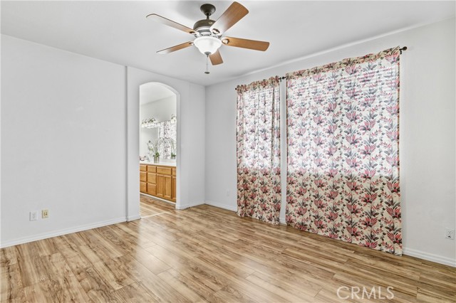 9209 Rosecut Court, Sacramento CA: https://media.crmls.org/medias/15d5df0d-4353-40a5-aa58-3757fbf8c6bc.jpg