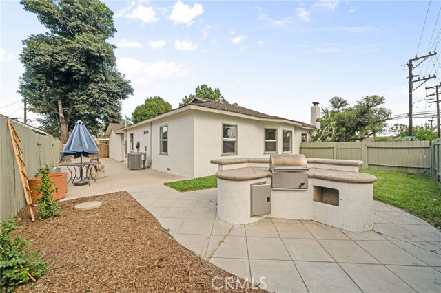 501 E 5th Street, Ontario CA: https://media.crmls.org/medias/15d62d7e-f227-4931-8dc4-31094652147b.jpg
