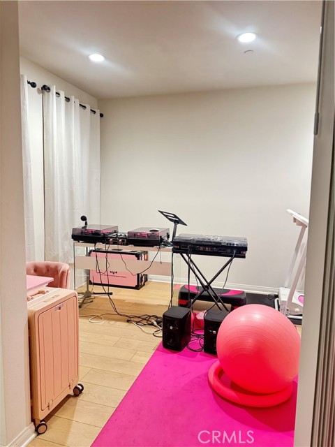 Detail Gallery Image 19 of 23 For 6970 Crimson, Buena Park,  CA 90621 - 4 Beds | 3/1 Baths