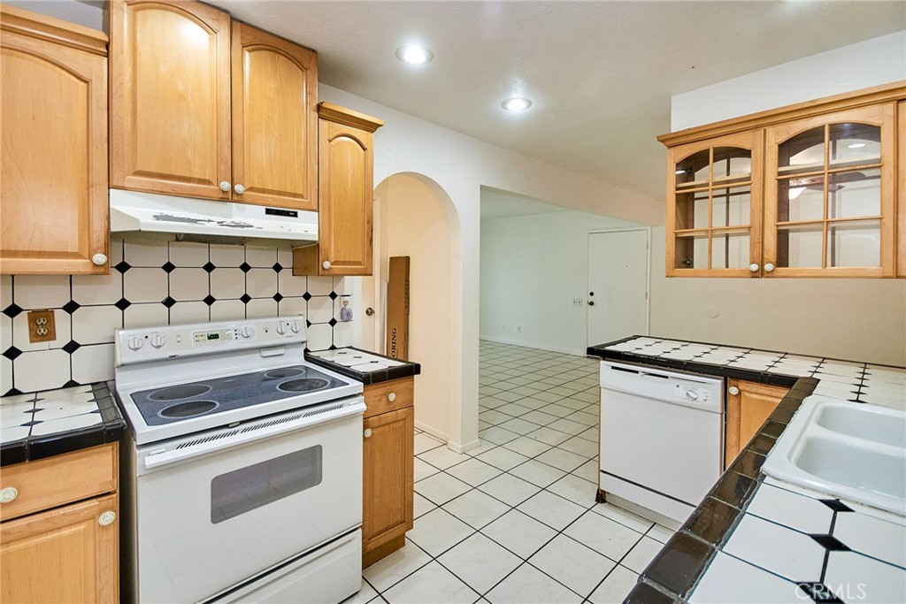 15d82829 1e39 4b54 Aaf8 Cf01575e2d2f