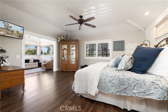 31502 Emperor Drive, Canyon Lake CA: https://media.crmls.org/medias/15d8da9d-3cb5-4356-9f24-53c48e3123c4.jpg