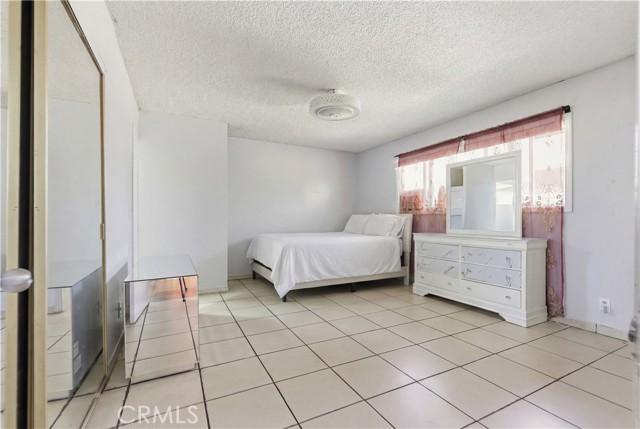 Detail Gallery Image 4 of 9 For 134 S Magnolia 4c,  Anaheim,  CA 92804 - 3 Beds | 2 Baths