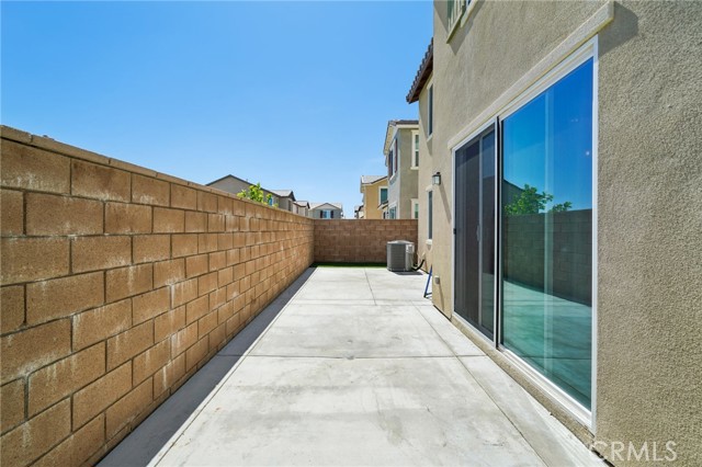 Detail Gallery Image 46 of 64 For 16233 Lozano St #2,  Fontana,  CA 92336 - 3 Beds | 2/1 Baths