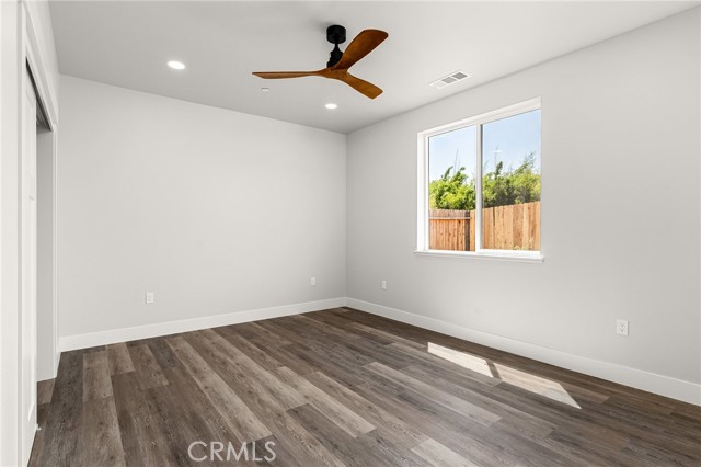 Detail Gallery Image 23 of 42 For 5585 Scottwood Rd, Paradise,  CA 95969 - 2 Beds | 2 Baths