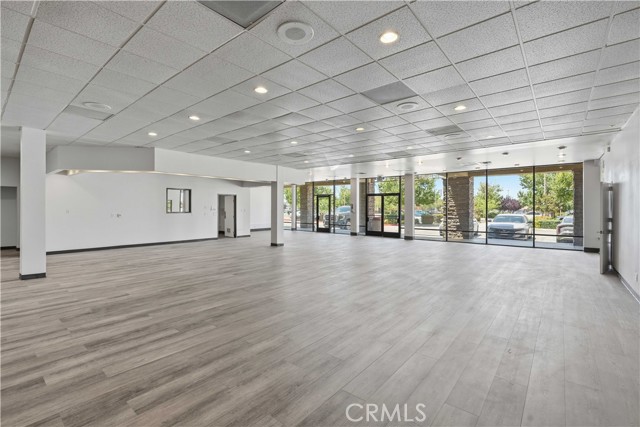  Commercial for Sale in Palmdale, California