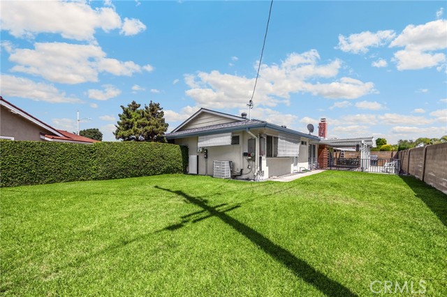 Detail Gallery Image 15 of 19 For 308 Eagle Dr, Placentia,  CA 92870 - 4 Beds | 2 Baths