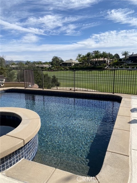 Detail Gallery Image 6 of 6 For 22444 Poplar Court, Murrieta,  CA 92562 - 3 Beds | 3/1 Baths