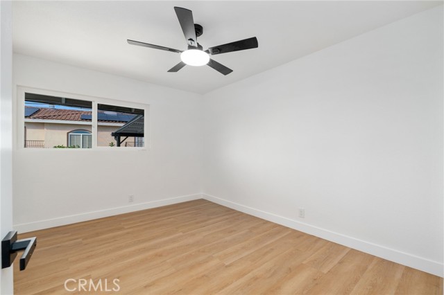 Detail Gallery Image 14 of 30 For 2076 N Diamond, Orange,  CA 92867 - 4 Beds | 2 Baths