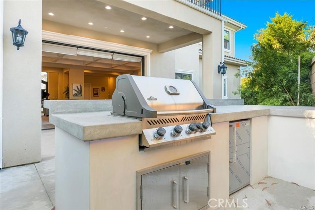Detail Gallery Image 29 of 30 For 10178 Lightbreeze Cir, Huntington Beach,  CA 92646 - 5 Beds | 5 Baths