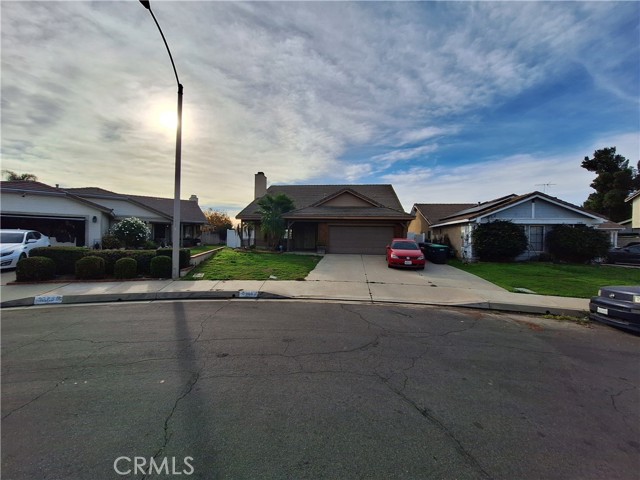 Detail Gallery Image 3 of 21 For 33868 Breckenridge, Wildomar,  CA 92595 - 4 Beds | 3 Baths