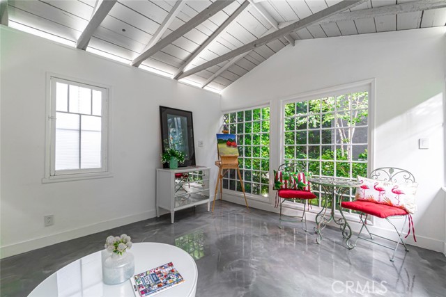 541 1st Street, Manhattan Beach, California 90266, 2 Bedrooms Bedrooms, ,2 BathroomsBathrooms,Residential,Sold,1st,SB23123581