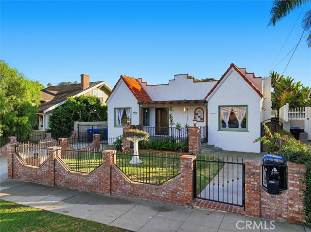 Detail Gallery Image 2 of 62 For 559 W 39th St, San Pedro,  CA 90731 - – Beds | – Baths