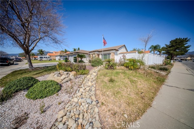 Detail Gallery Image 37 of 41 For 2786 Plaza Serena, Rialto,  CA 92377 - 3 Beds | 2 Baths