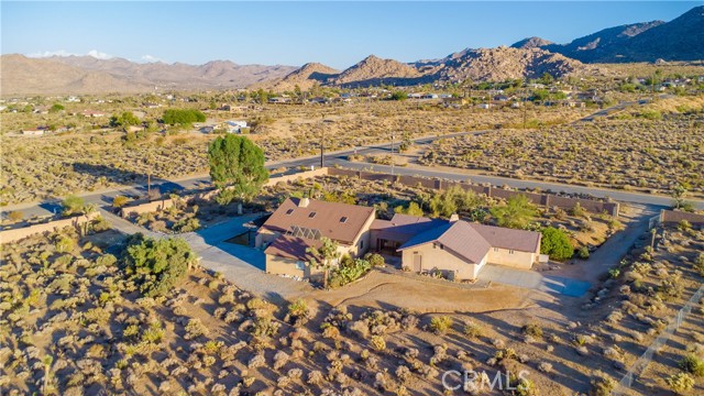 Detail Gallery Image 52 of 57 For 7566 Sunny Vista Rd, Joshua Tree,  CA 92252 - 5 Beds | 4/1 Baths