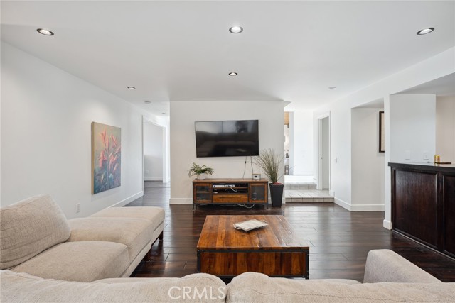 Detail Gallery Image 25 of 67 For 4372 Park Vicente, Calabasas,  CA 91302 - 4 Beds | 4/1 Baths
