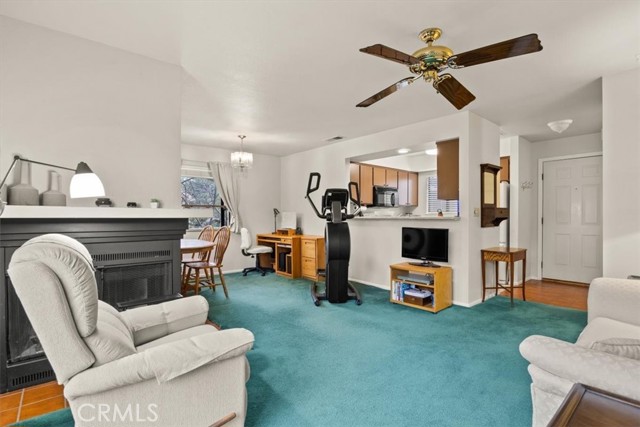 2924 Pennyroyal Dr, Chico CA: https://media.crmls.org/medias/15dfcb29-7a36-497a-82ee-14336b79b898.jpg