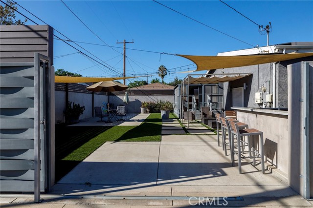 2905 Magnolia Avenue, Long Beach CA: https://media.crmls.org/medias/15e1a5b0-e6f1-4007-8f0b-69821e868984.jpg