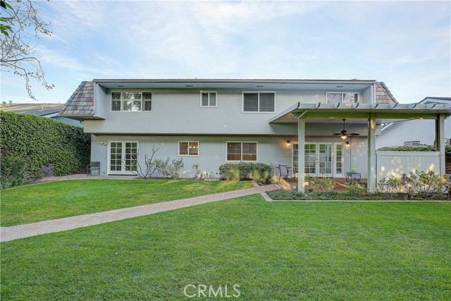 Detail Gallery Image 11 of 57 For 2518 N Greenbrier St, Santa Ana,  CA 92706 - 4 Beds | 2/1 Baths