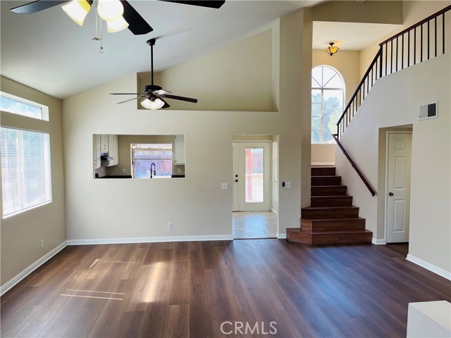 Detail Gallery Image 9 of 43 For 36285 Provence, Murrieta,  CA 92562 - 4 Beds | 3 Baths