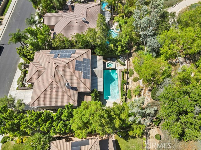 29123 Black Pine Way, Saugus CA: https://media.crmls.org/medias/15e269c3-b2e3-4834-bfe1-b329dbb79c13.jpg