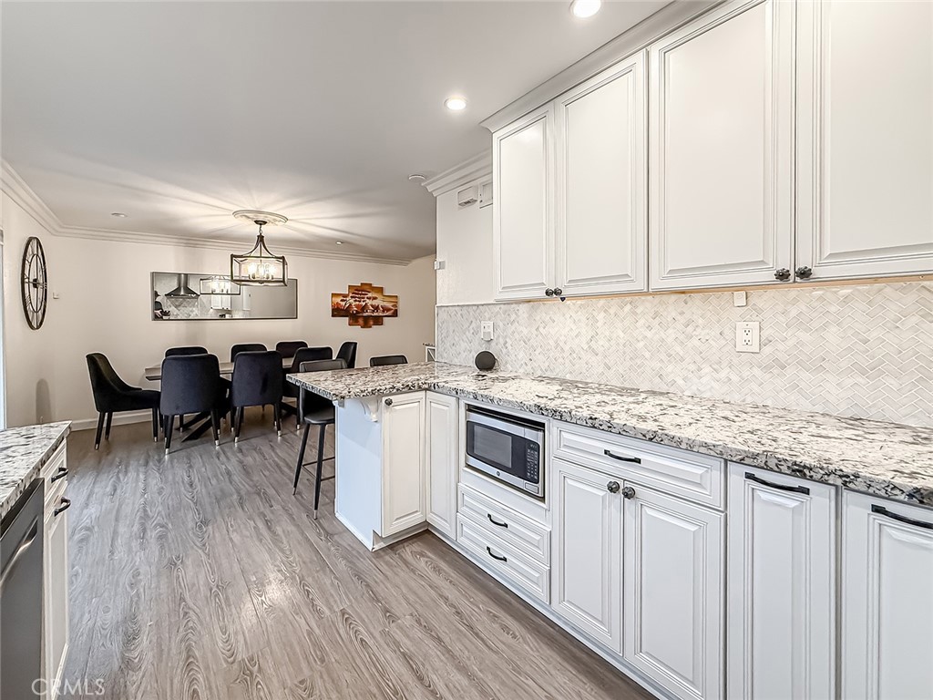 MLS #SR25268106 image #11