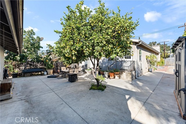 Detail Gallery Image 18 of 25 For 572 W Montana St, Pasadena,  CA 91103 - 4 Beds | 2 Baths