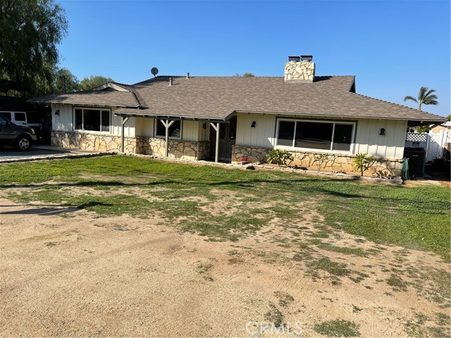 1125 2nd St, Norco, CA 92860